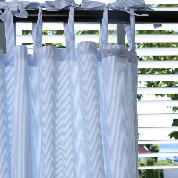 Le Petit Beurre Vorhang Streifen hellblau 200x140cm