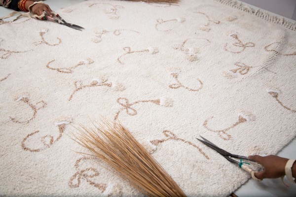 Lorena Canals waschbarer Kinderteppich English Garden Beige