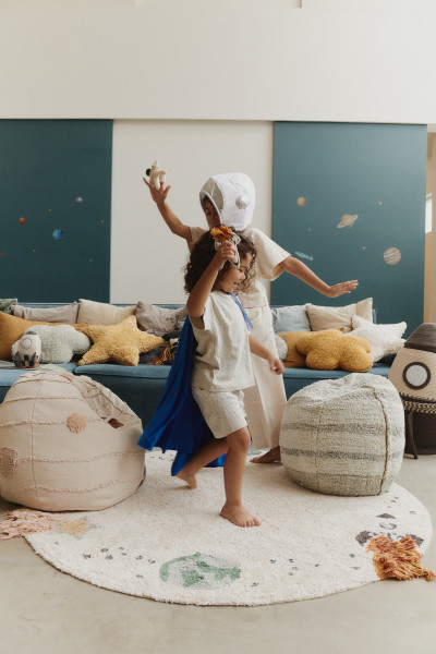 Lorena Canals waschbarer Teppich Weltall