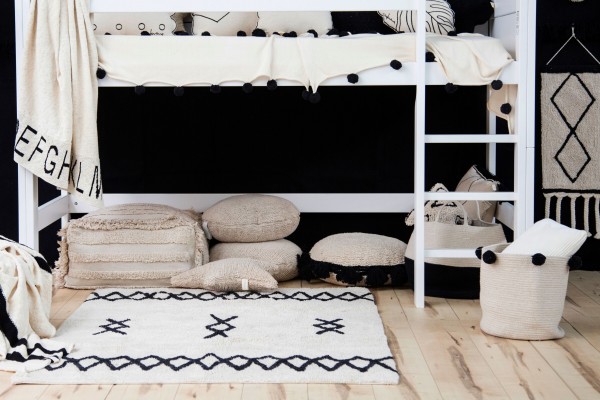 Lorena Canals waschbarer Kinderteppich Atlas natural schwarz