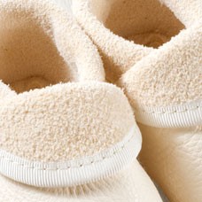 Pololo Krabbelschuh Klassik uni cremeweiß 24/25