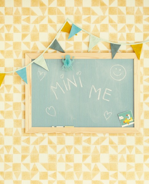 Eijffinger Kindertapete Quadrate und Dreiecke gelb